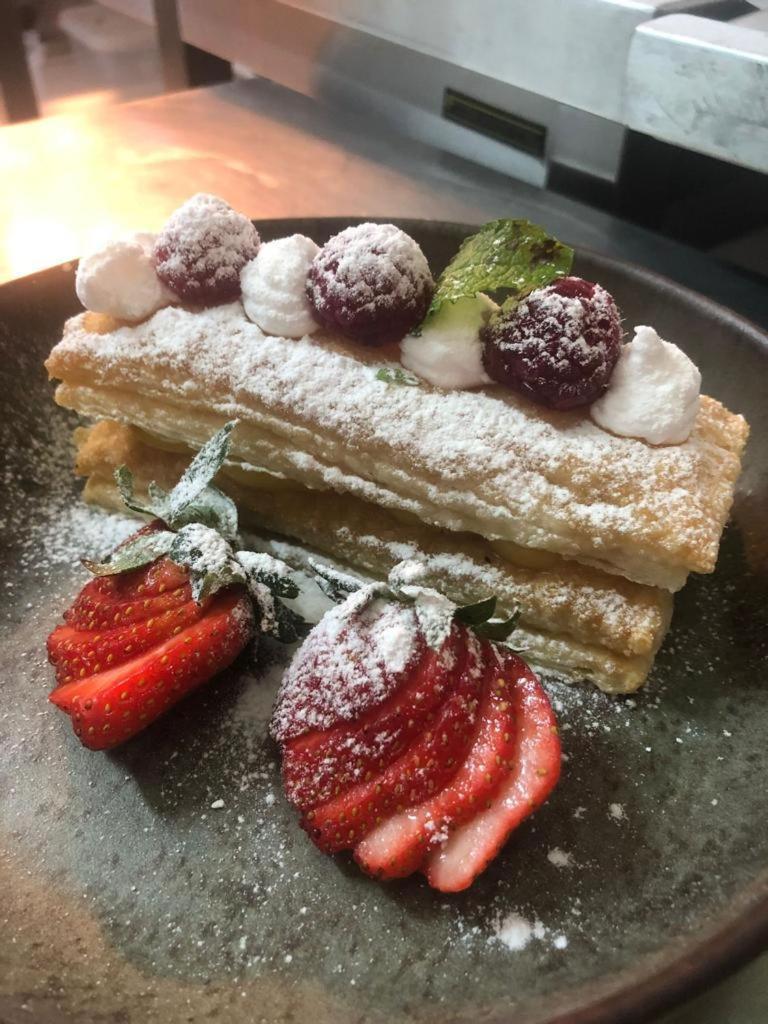 코빌라 Paco 100 Pressa B&B 외부 사진
